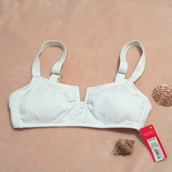 Xhilaration Other - WHITE BIKINI SWIMSUIT TOP MEDIUM NWT